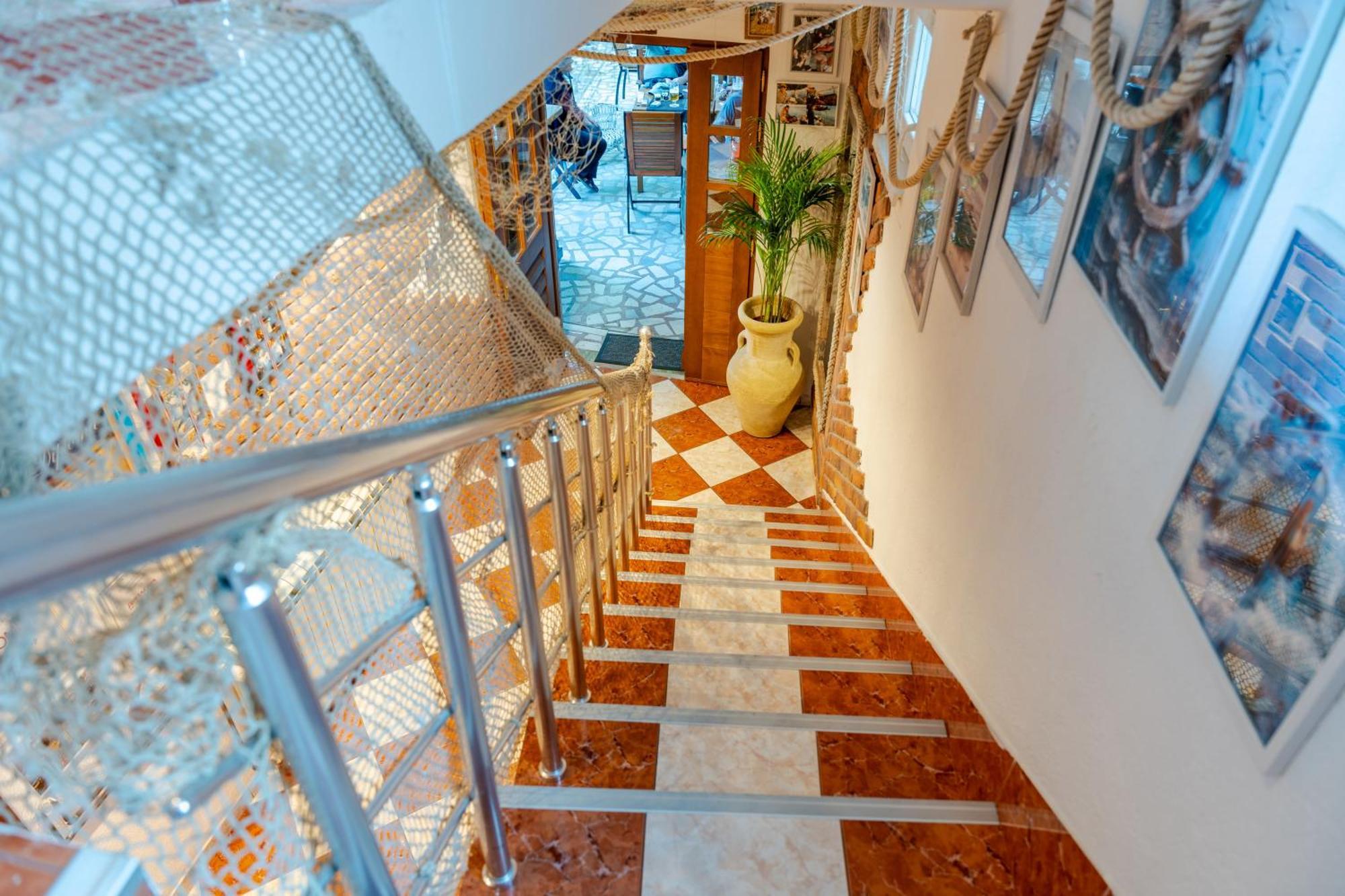 Guest House Vucicevic Budva Eksteriør bilde